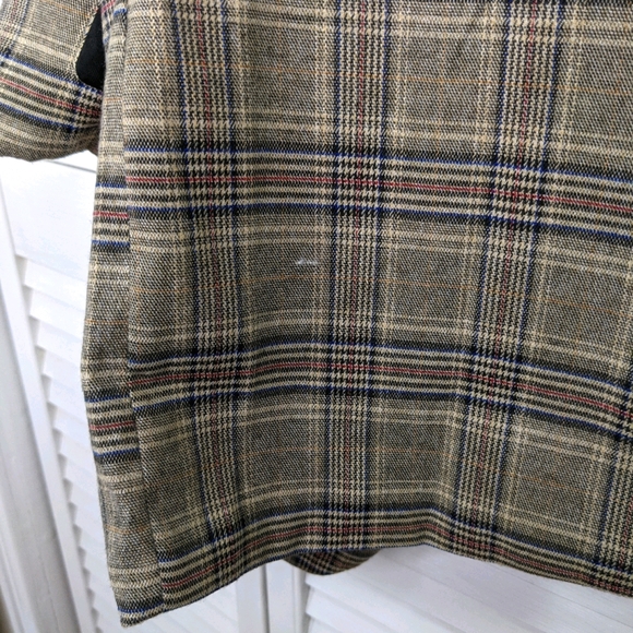 Oversized Plaid Shawl Collar Flap Detail Blazer - S - Picture 6 of 9